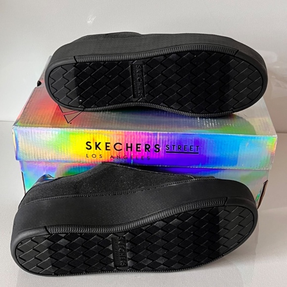 Skechers Fairy Dusted Plateau Glitter Platform Lace-Up Sneaker - Picture 6 of 6